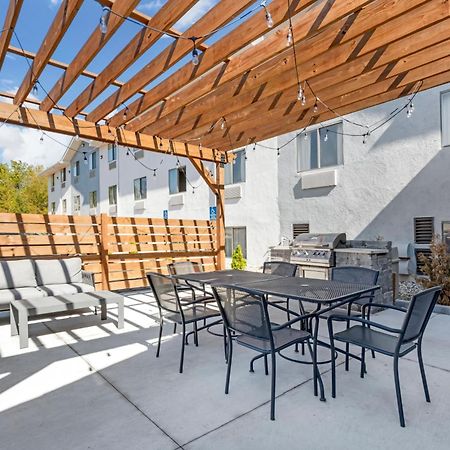Harmony Inn New Ulm Εξωτερικό φωτογραφία