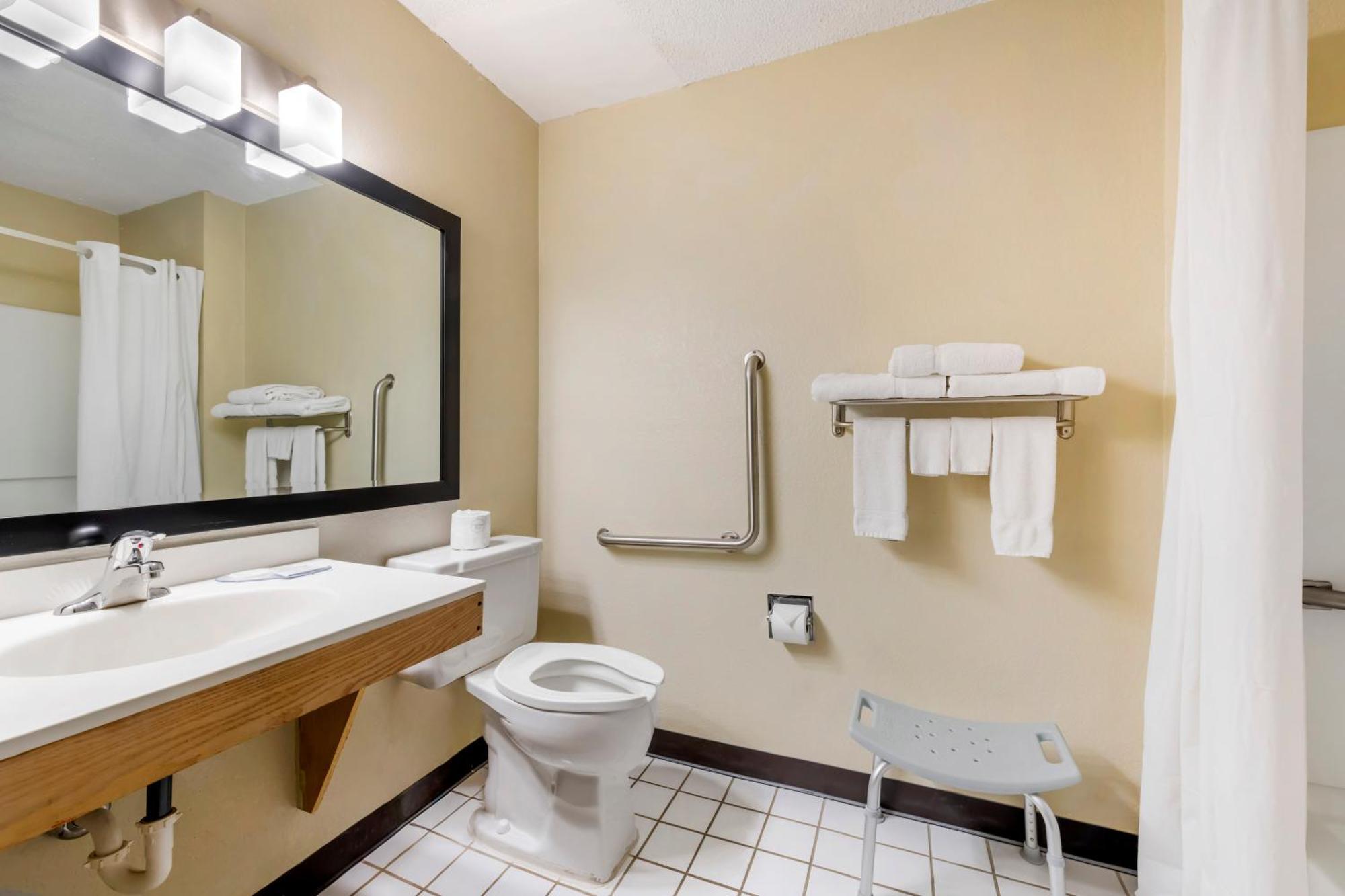 Harmony Inn New Ulm Εξωτερικό φωτογραφία