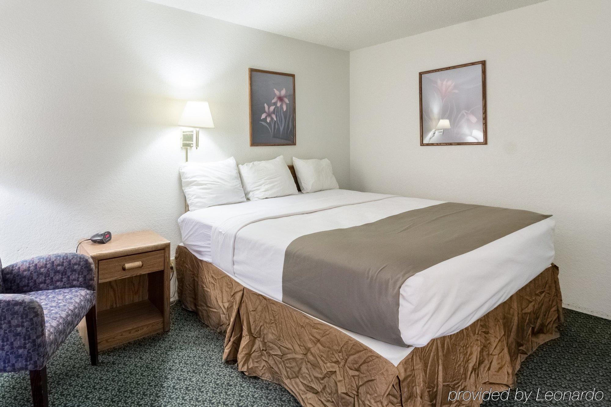 Harmony Inn New Ulm Εξωτερικό φωτογραφία