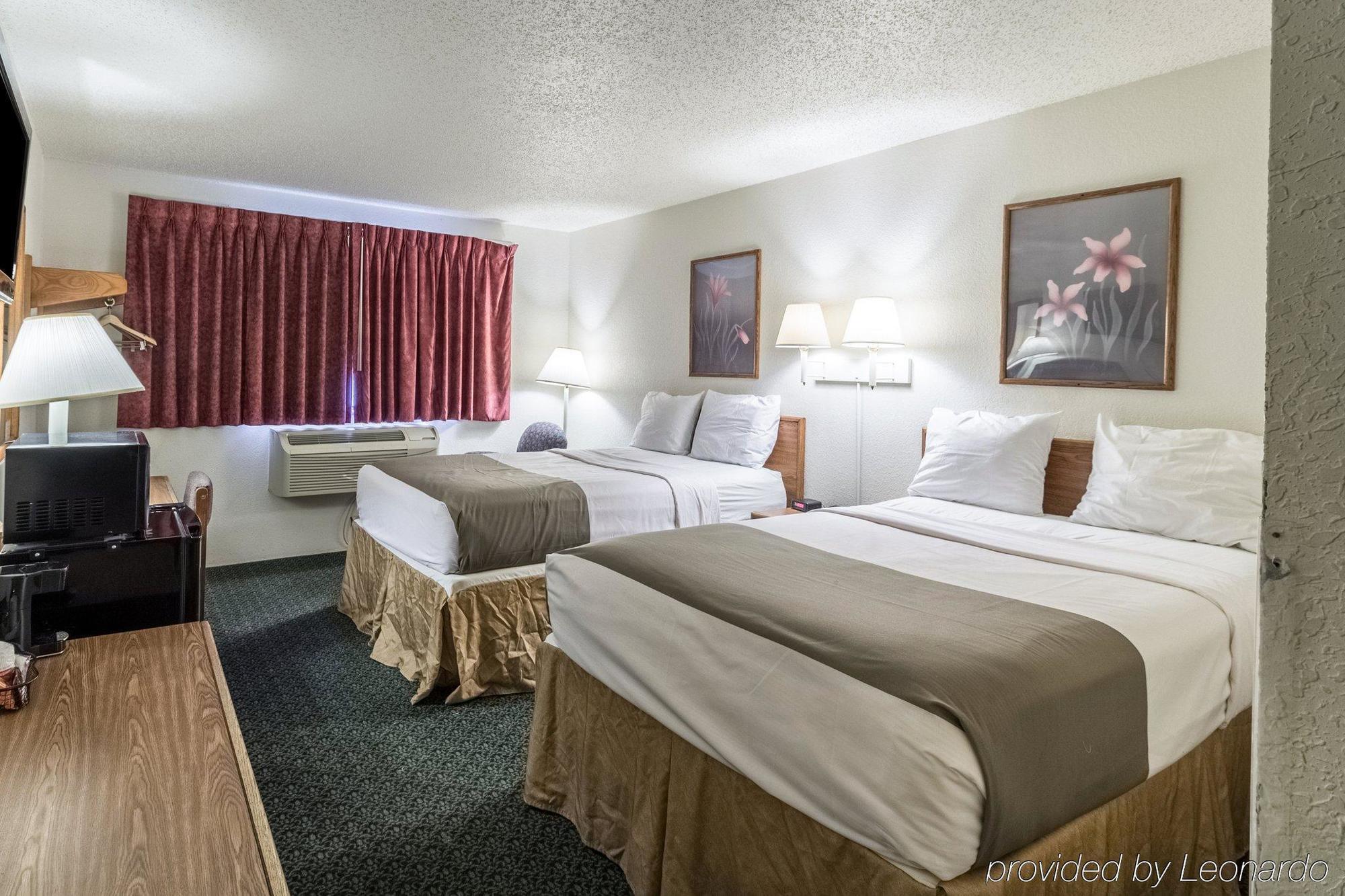 Harmony Inn New Ulm Εξωτερικό φωτογραφία