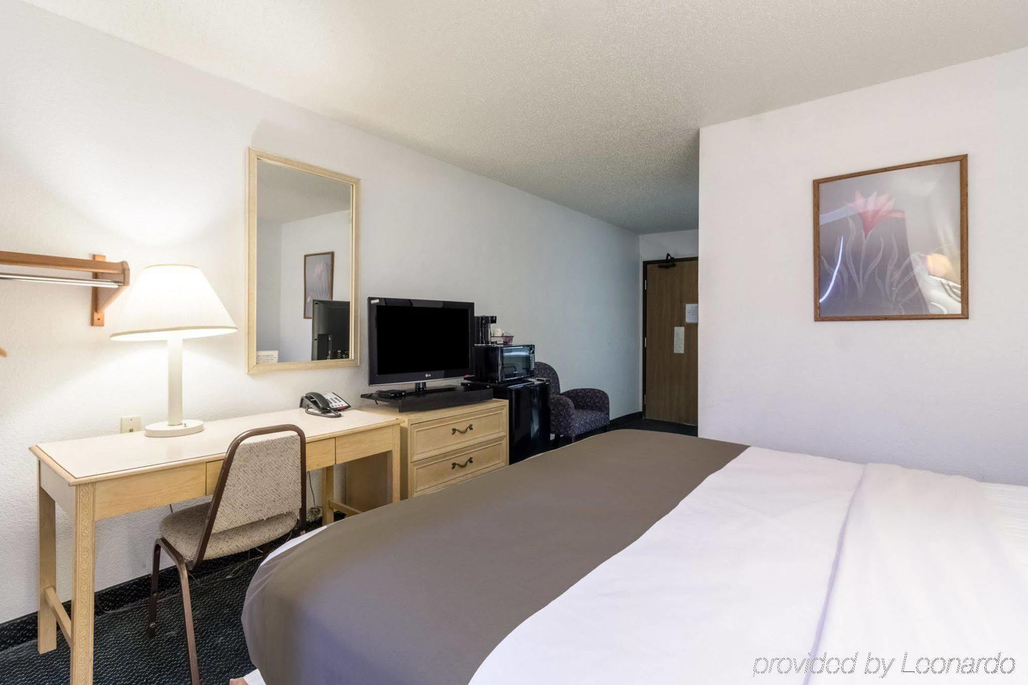 Harmony Inn New Ulm Εξωτερικό φωτογραφία